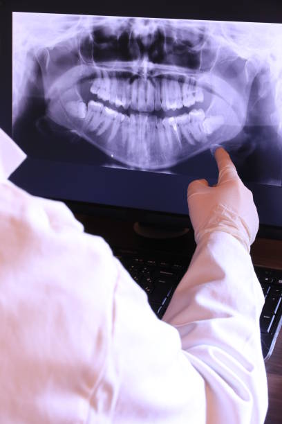 Best Holiday Emergency Dentist in Evansdale, IA
